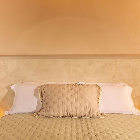 Palazzo Falcinelli Luxury Room In Montepulciano Center With Air Conditioning And Elevator Exterior foto