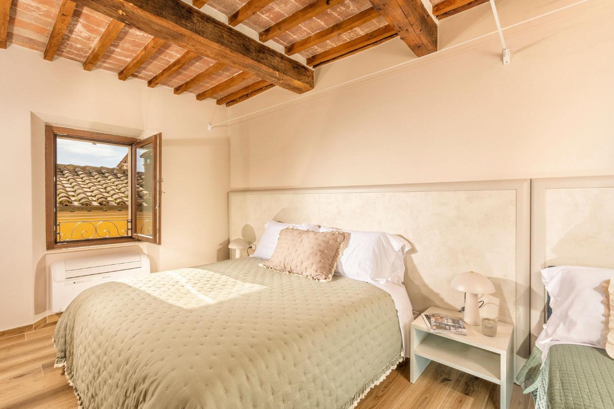 Palazzo Falcinelli Luxury Room In Montepulciano Center With Air Conditioning And Elevator Exterior foto