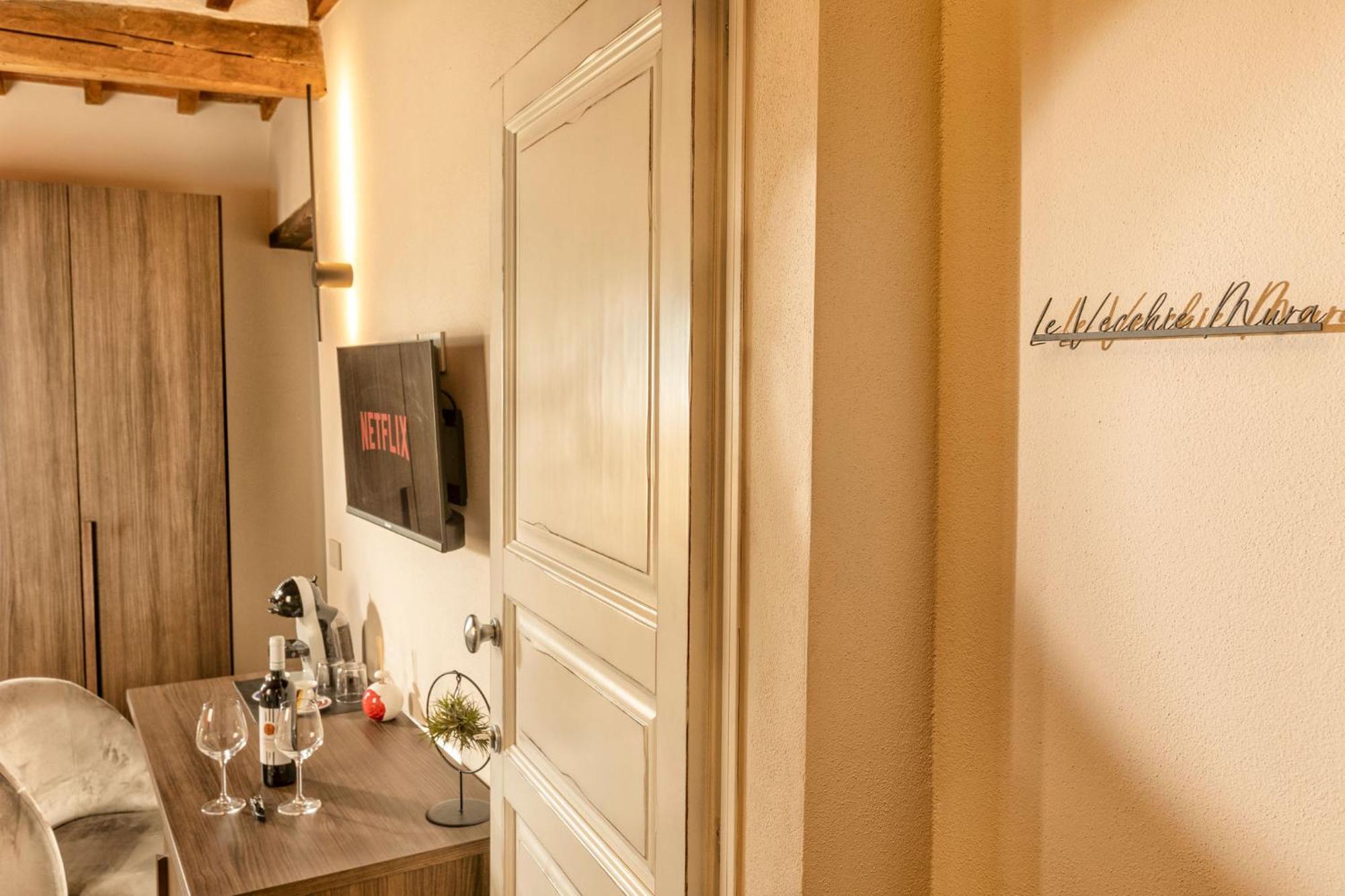 Palazzo Falcinelli Luxury Room In Montepulciano Center With Air Conditioning And Elevator Exterior foto